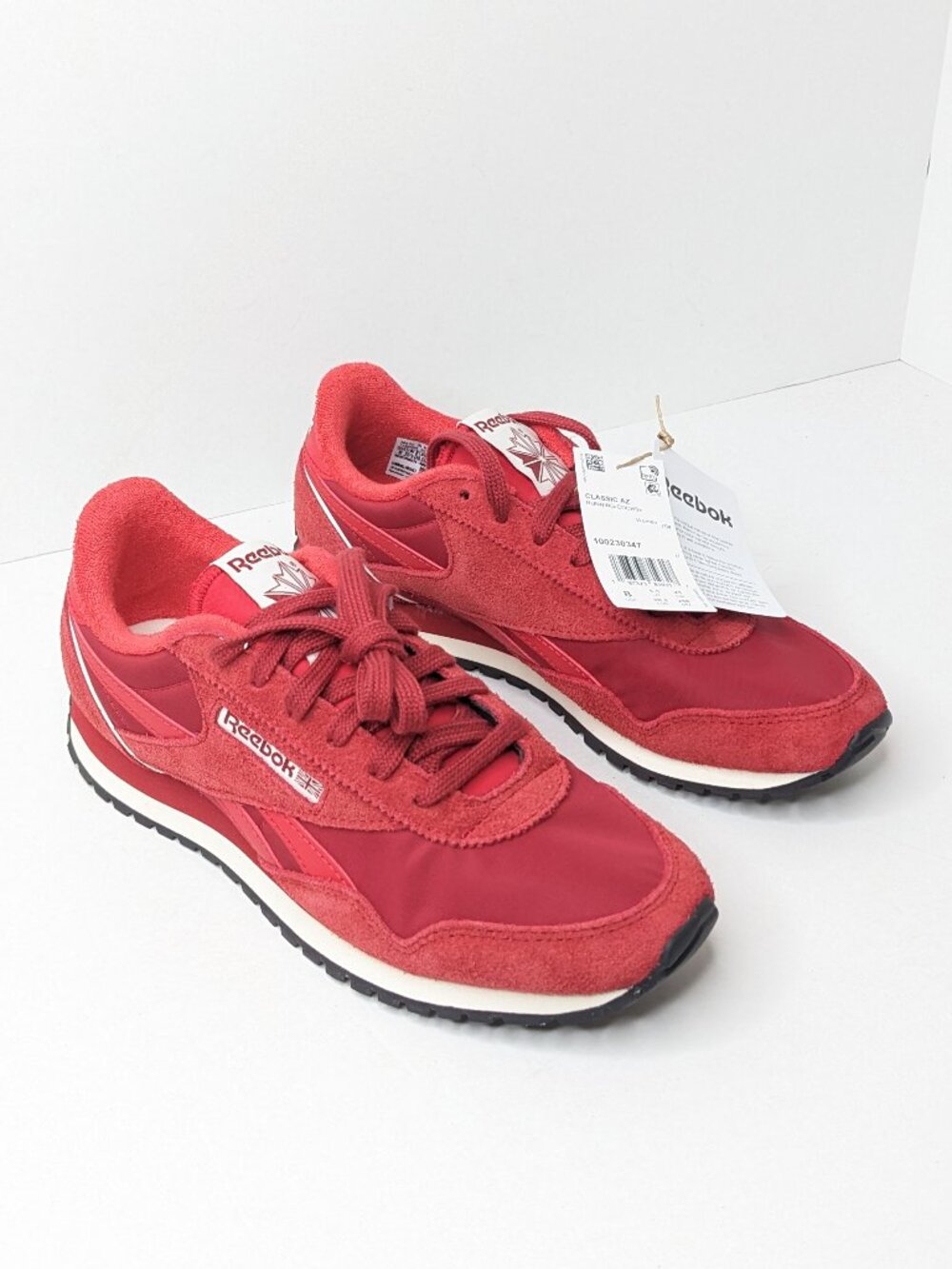 Reebok Classic AZ Retro Sneakers Red Nylon Suede Womens 8